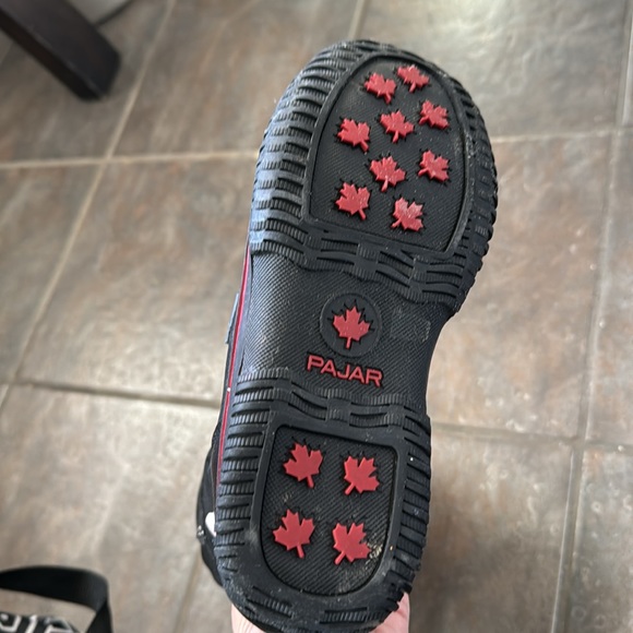 PAJAR black boots size 5.5 waterproof. Lined warm tie lace front; used - Picture 9 of 9